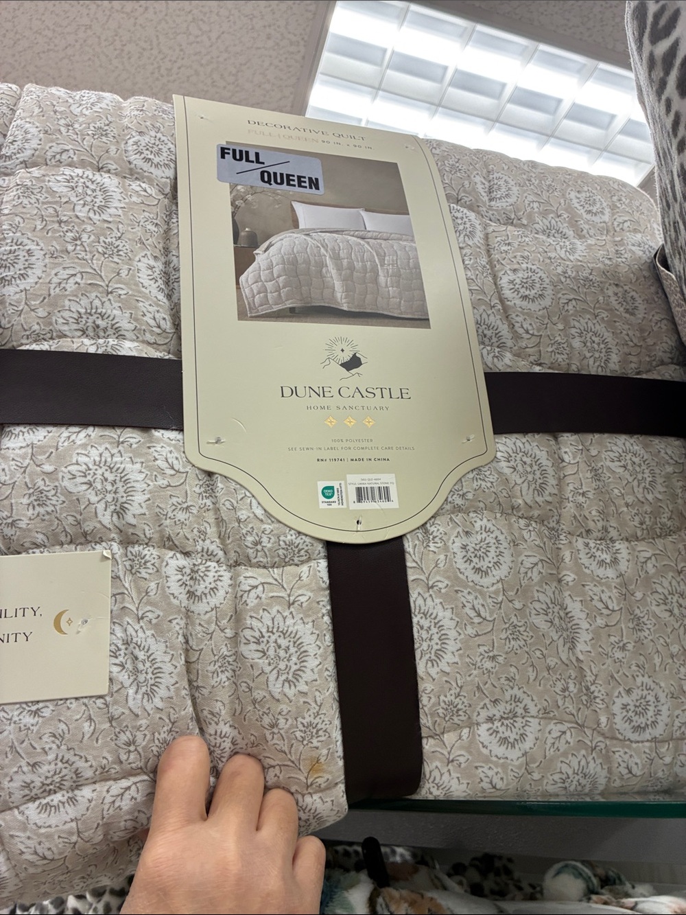 Neutral Floral Quilted Comforter - Full/Queen